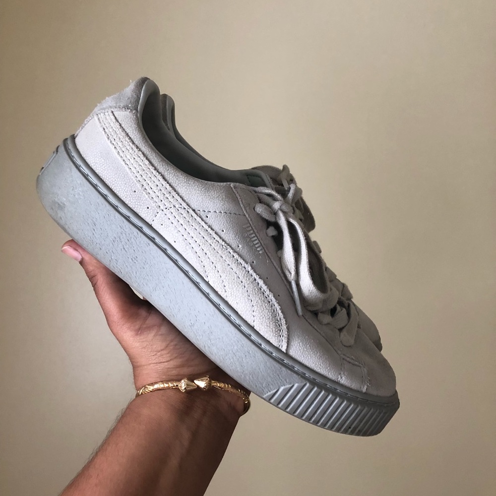 Puma Sneakers